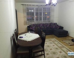 Appartement 3 chambres à vendre dans Floresti