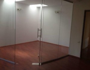 Bureau à louer dans Cluj-napoca, zone Centru