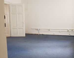 Bureau à louer dans Cluj-napoca, zone Centru