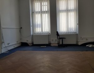 Bureau à louer dans Cluj-napoca, zone Centru