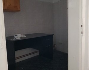 Bureau à louer dans Cluj-napoca, zone Centru