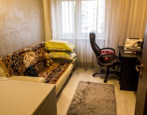 Appartement 3 chambres à vendre dans Cluj-napoca, zone Marasti