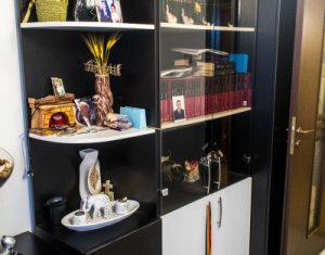 Appartement 3 chambres à vendre dans Cluj-napoca, zone Marasti