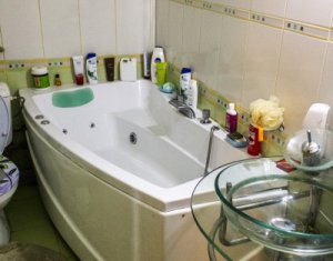 Appartement 3 chambres à vendre dans Cluj-napoca, zone Marasti