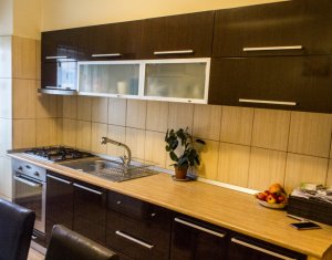 Appartement 3 chambres à vendre dans Cluj-napoca, zone Marasti