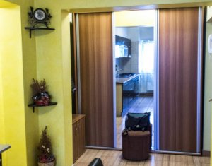 Appartement 3 chambres à vendre dans Cluj-napoca, zone Marasti