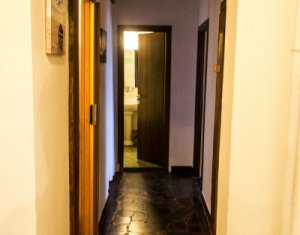 Appartement 3 chambres à vendre dans Cluj-napoca, zone Marasti