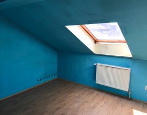 Appartement 4 chambres à vendre dans Cluj-napoca, zone Centru