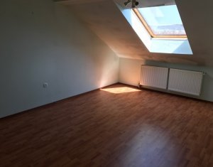 Appartement 4 chambres à vendre dans Cluj-napoca, zone Centru