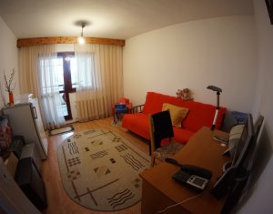 Appartement 3 chambres à vendre dans Cluj-napoca, zone Marasti