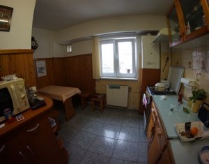 Appartement 3 chambres à vendre dans Cluj-napoca, zone Marasti