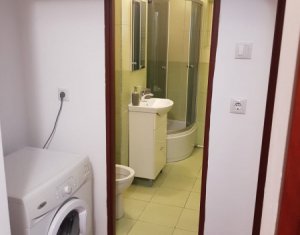 Appartement 3 chambres à louer dans Cluj-napoca, zone Manastur