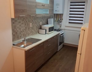 Appartement 3 chambres à louer dans Cluj-napoca, zone Manastur