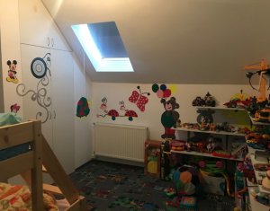 Appartement 3 chambres à vendre dans Floresti