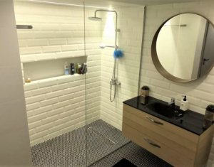 Appartement 3 chambres à vendre dans Cluj-napoca, zone Centru