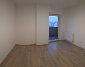 Appartement 3 chambres à louer dans Cluj-napoca, zone Buna Ziua