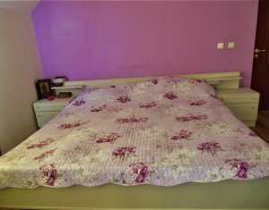 Lakás 3 szobák eladó on Floresti