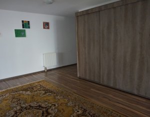 Lakás 3 szobák kiadó on Cluj-napoca, Zóna Floresti