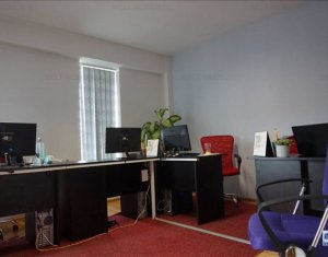 Bureau à louer, 125m2 dans Cluj-napoca, zone Centru