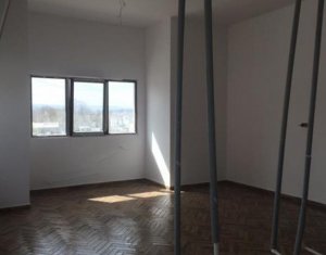 Üzlethelyiség kiadó on Floresti
