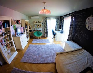 Maison 5 chambres à vendre dans Cluj-napoca, zone Gruia