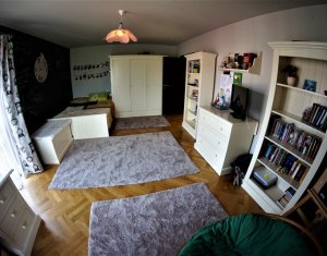 Maison 5 chambres à vendre dans Cluj-napoca, zone Gruia