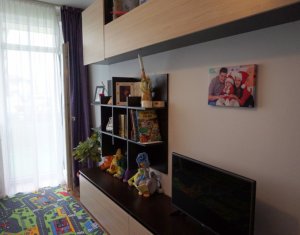 Lakás 3 szobák eladó on Floresti