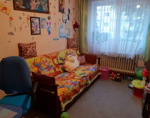Lakás 3 szobák eladó on Cluj-napoca, Zóna Manastur