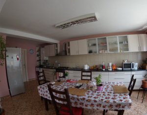 Ház 4 szobák kiadó on Cluj-napoca, Zóna Europa