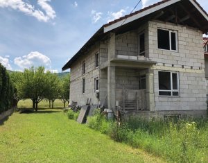 , 180m2 on Floresti