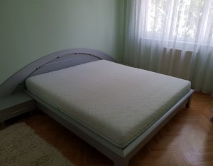 Lakás 3 szobák eladó on Cluj-napoca, Zóna Manastur