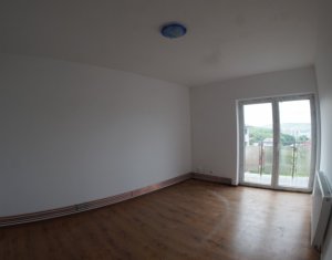 Ház 9 szobák eladó on Cluj-napoca, Zóna Manastur