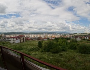 Ház 9 szobák eladó on Cluj-napoca, Zóna Manastur