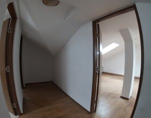 Ház 9 szobák eladó on Cluj-napoca, Zóna Manastur