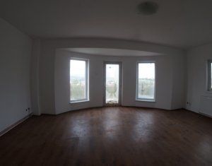 , 376m2 on Cluj-napoca, Zóna Manastur