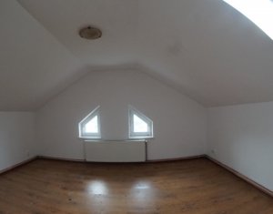 Ház 9 szobák eladó on Cluj-napoca, Zóna Manastur