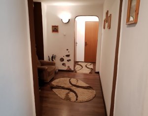 Lakás 4 szobák kiadó on Cluj-napoca, Zóna Manastur