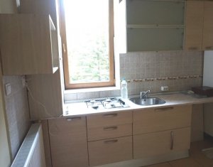 Maison 4 chambres à vendre dans Cluj-napoca, zone Centru