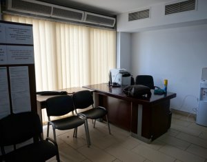 Iroda kiadó on Floresti