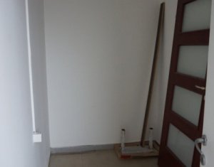 Iroda kiadó on Floresti