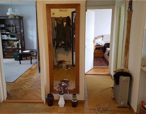 Lakás 3 szobák eladó on Cluj-napoca, Zóna Manastur