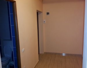 Lakás 2 szobák eladó on Floresti