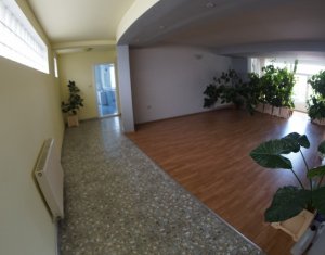 , 595m2 on Cluj-napoca, Zóna Marasti