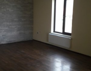 Ház 5 szobák eladó on Corusu