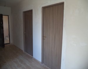 Lakás 3 szobák eladó on Floresti