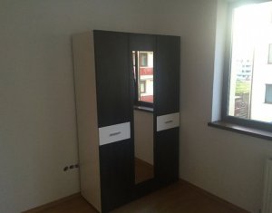 Lakás 3 szobák eladó on Floresti