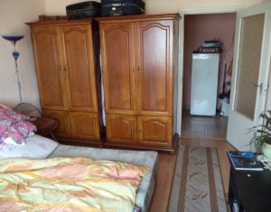 Lakás 4 szobák eladó on Cluj-napoca, Zóna Manastur
