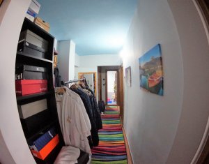 Lakás 4 szobák eladó on Cluj-napoca, Zóna Manastur