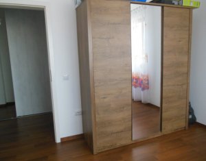 Lakás 3 szobák eladó on Floresti