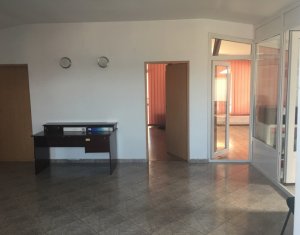 Üzlethelyiség eladó on Floresti